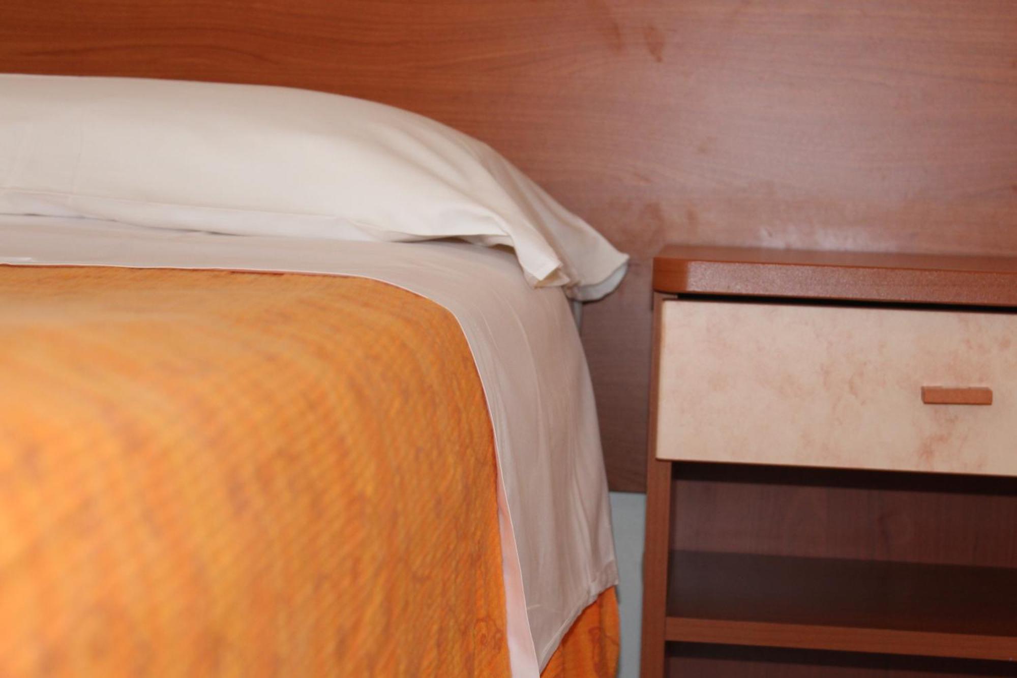 Hotel Holiday Misano Adriatico Zimmer foto